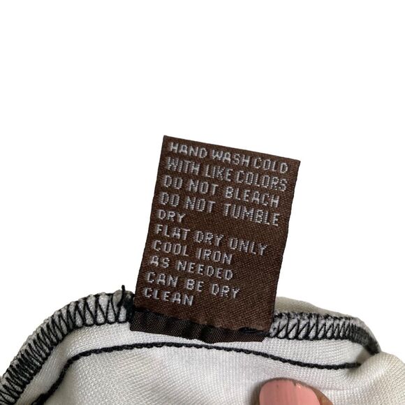 J. McLaughlin Becca Printed Pants Women’s Leggings Size 2 Black GEO Stretching - Picture 8 of 11